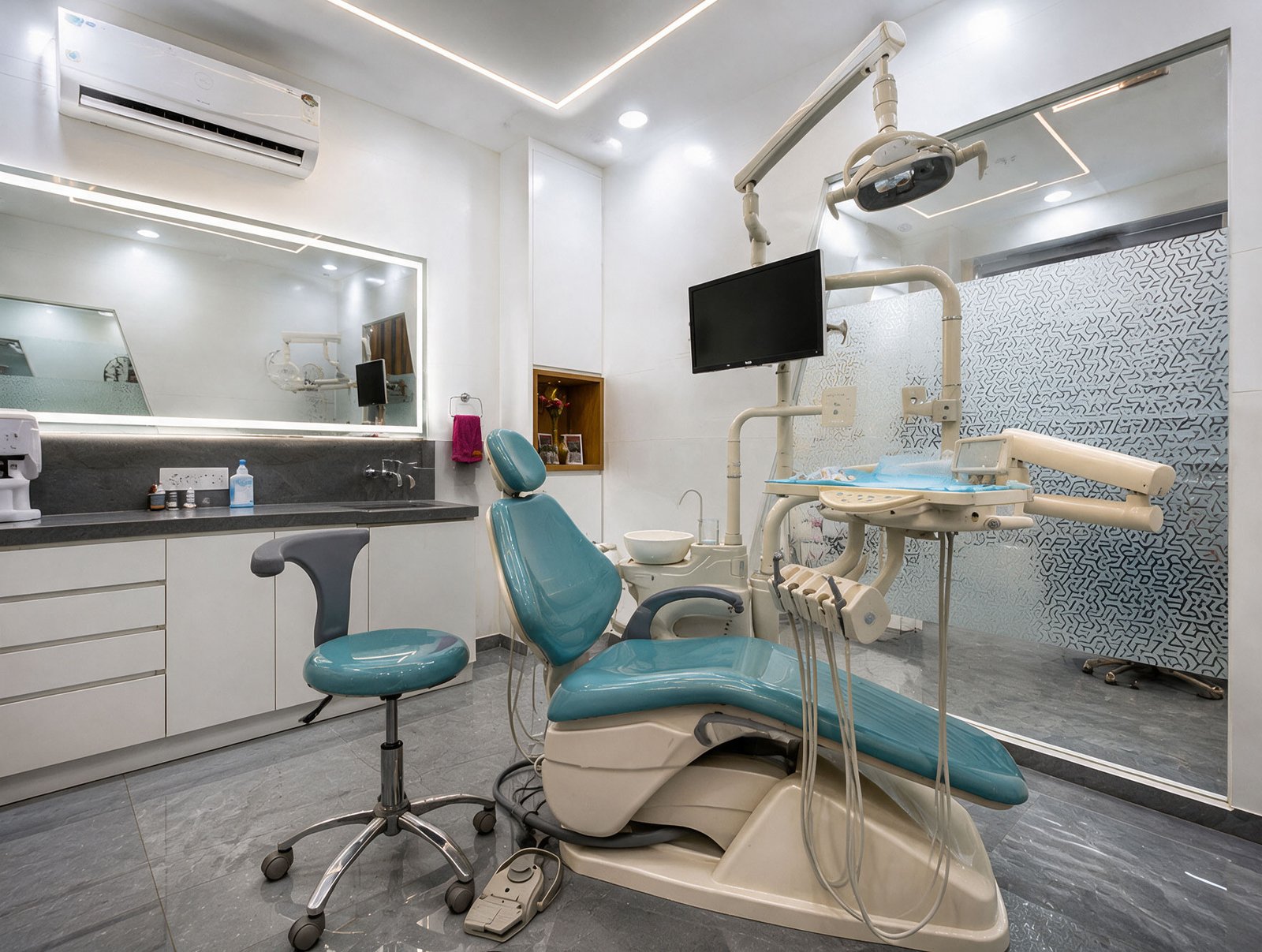 Clinics & Healthcare